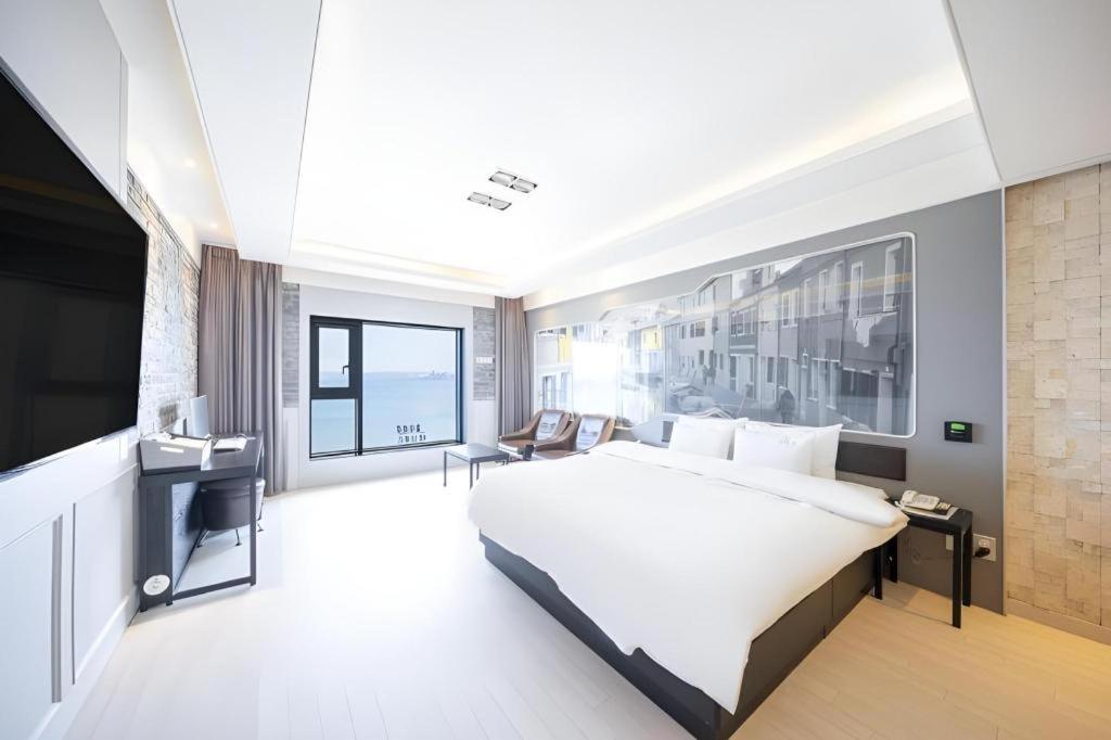 Pohang Hotel View Екстериор снимка
