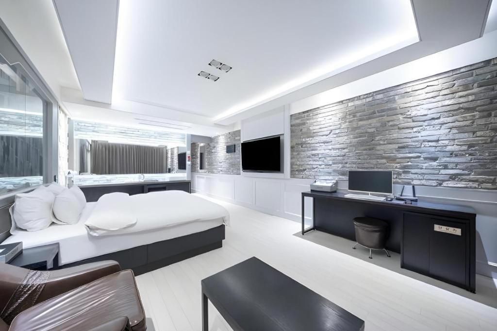 Pohang Hotel View Екстериор снимка