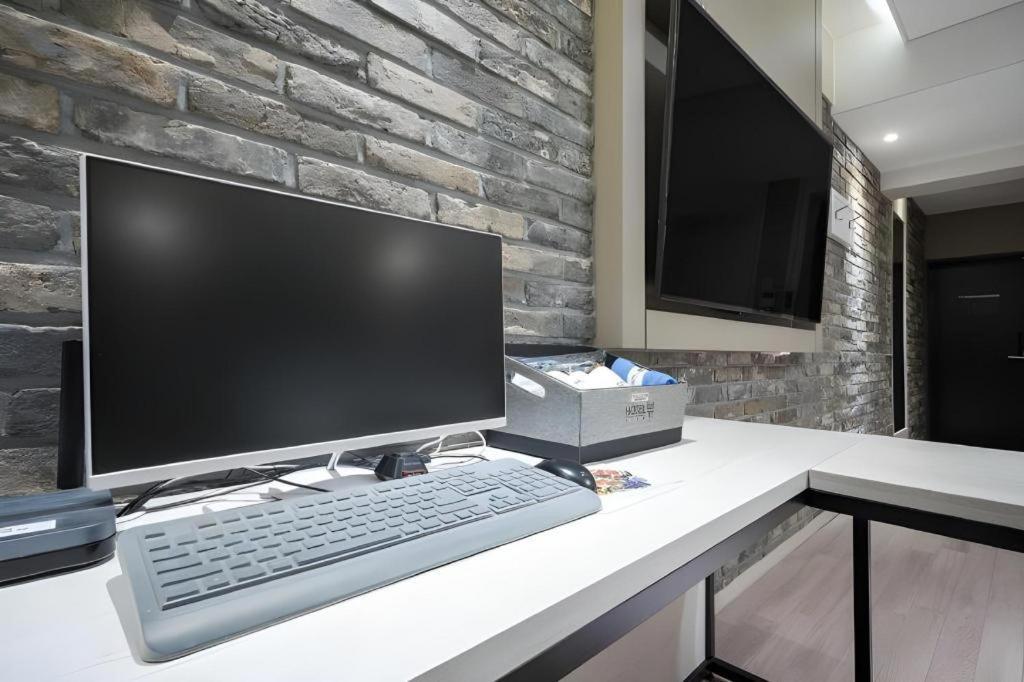 Pohang Hotel View Екстериор снимка