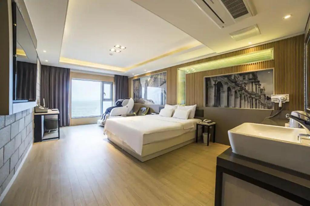 Pohang Hotel View Екстериор снимка