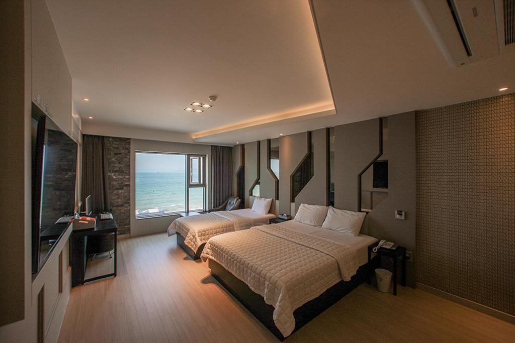 Pohang Hotel View Екстериор снимка