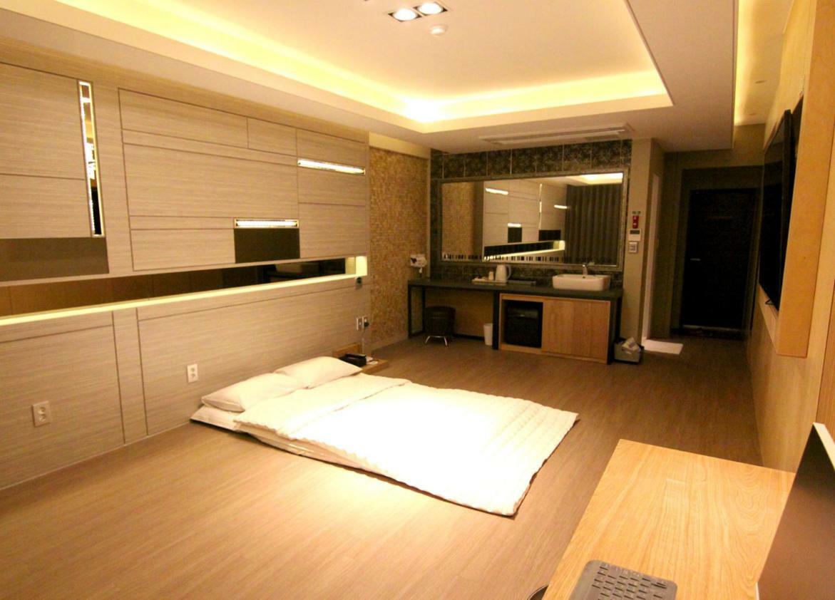 Pohang Hotel View Екстериор снимка